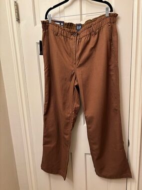 GAP Women’s Terra Brown Elastic-Waist Chino Pants